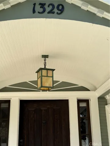 Coved Entry Ceiling