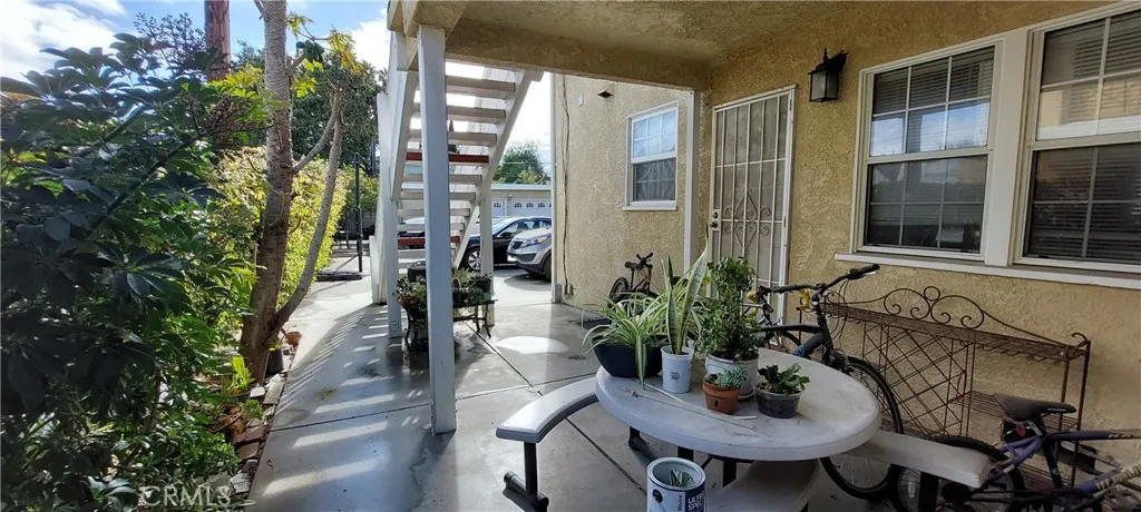 Side yard