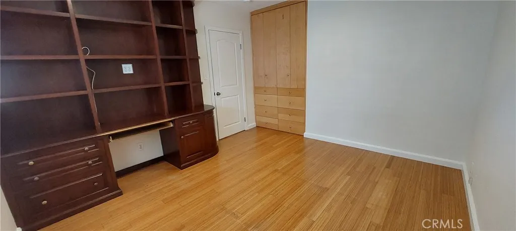 Bedroom 2 (Right)