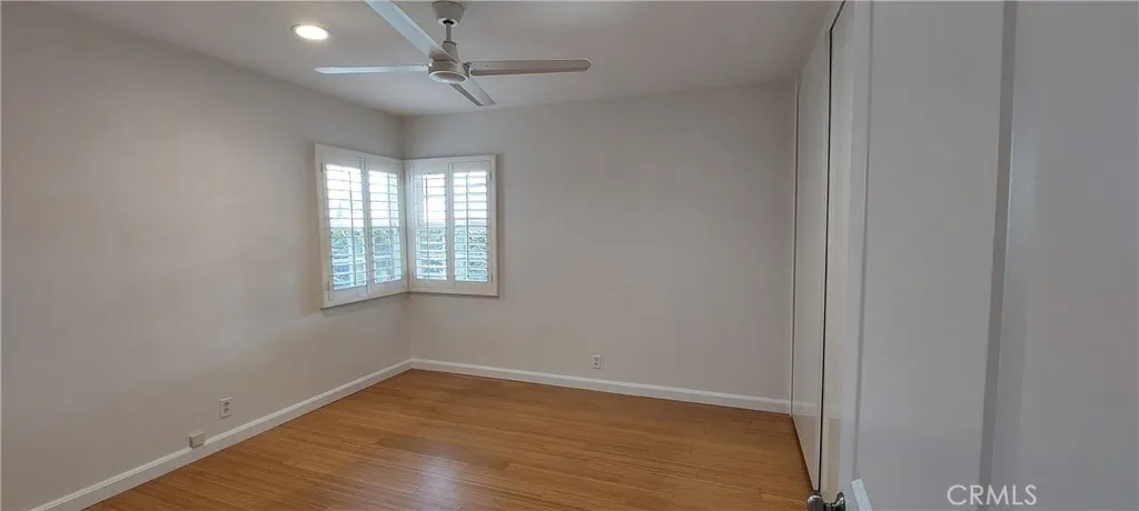 Bedroom 1 (Left)