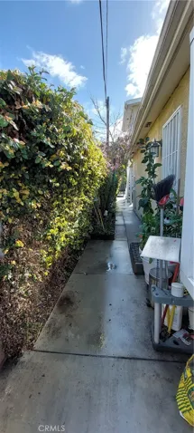 5238 Auckland Avenue, North Hollywood, California 91601