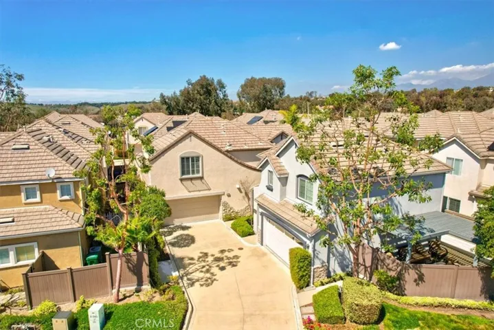 133 Bloomfield Lane, Rancho Santa Margarita, California 92688
