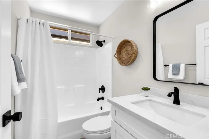 133 Bloomfield Lane, Rancho Santa Margarita, California 92688