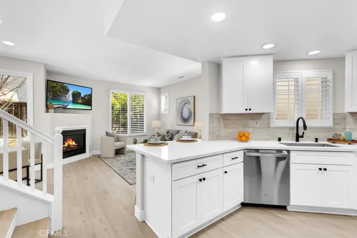 133 Bloomfield Lane, Rancho Santa Margarita, California 92688