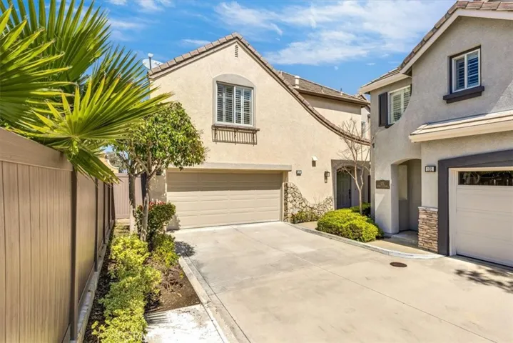 133 Bloomfield Lane, Rancho Santa Margarita, California 92688