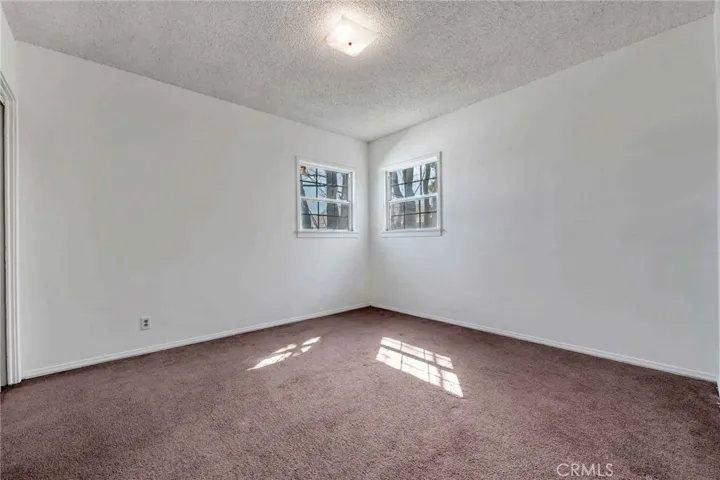 5653 Bakman Avenue, North Hollywood, California 91601