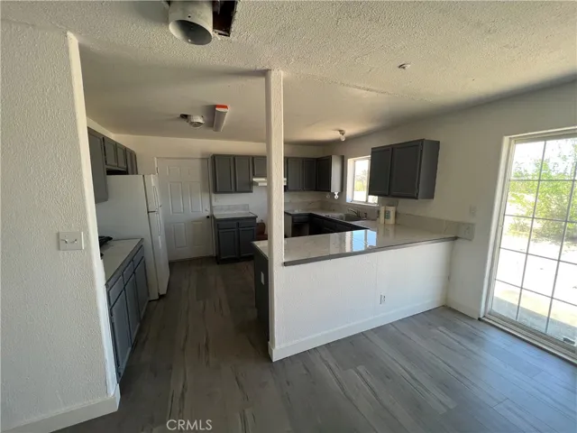 36265 172nd Street E, Llano, California 93544