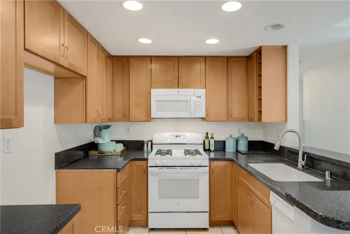 18992 Canyon Tree Drive, Lake Forest, California 92679