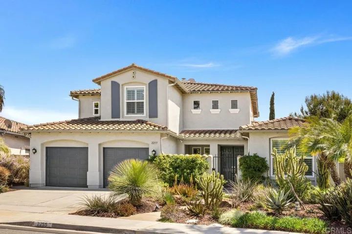 2255 Camino Robledo, Carlsbad, California 92009