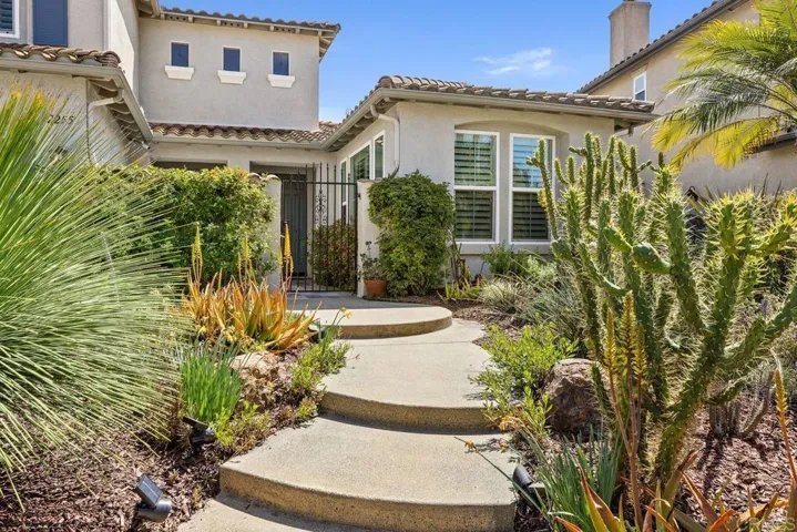 2255 Camino Robledo, Carlsbad, California 92009