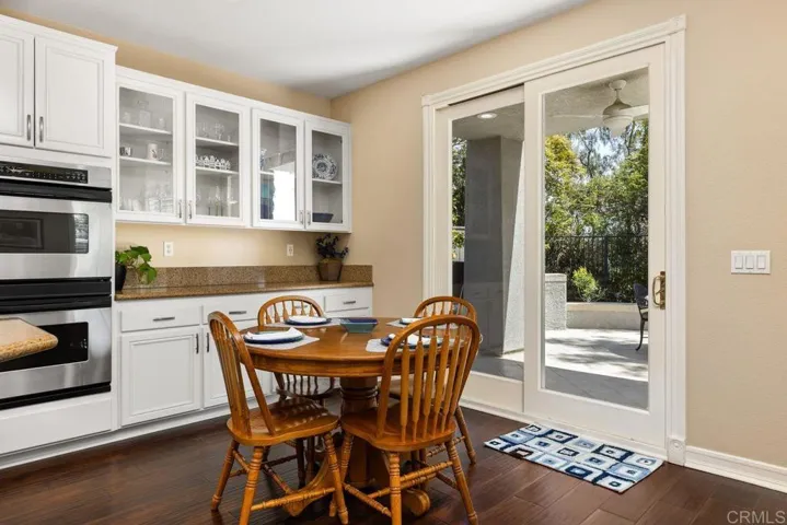 2255 Camino Robledo, Carlsbad, California 92009