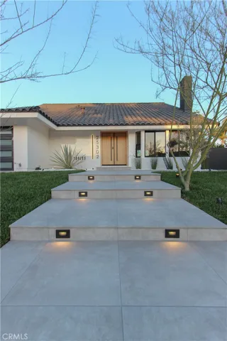 25302 Posada Lane, Mission Viejo, California 92691
