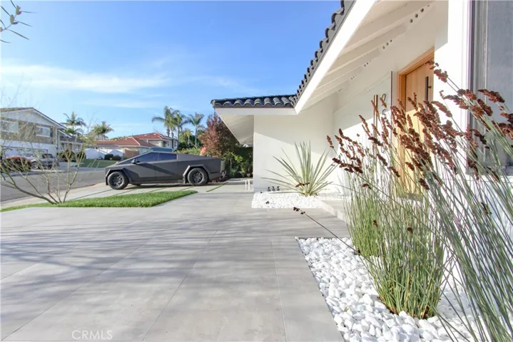 25302 Posada Lane, Mission Viejo, California 92691