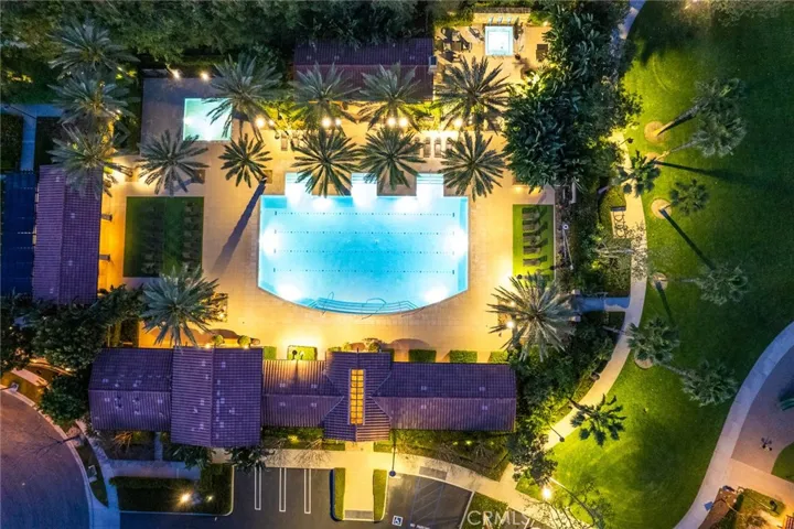 32 Caspian, Lake Forest, California 92630