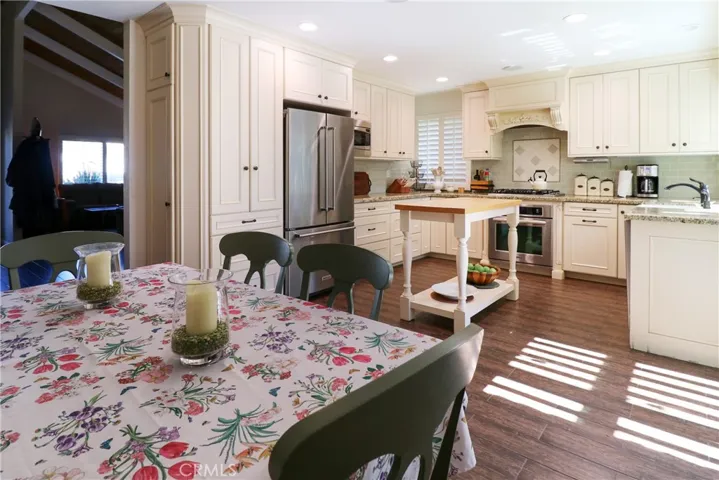 25052 Southport, Laguna Hills, California 92653