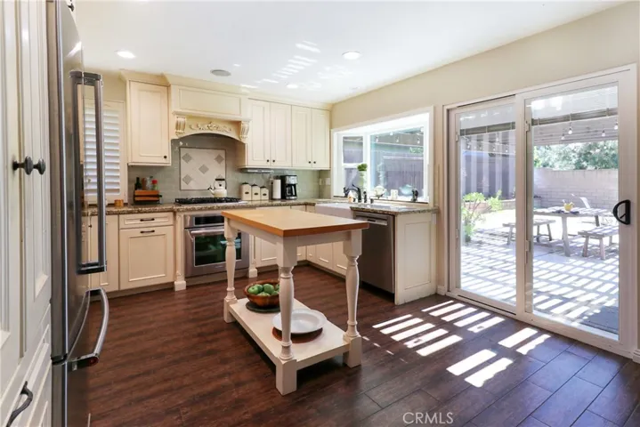 25052 Southport, Laguna Hills, California 92653