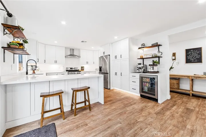 5611 Richmond Avenue, Garden Grove, California 92845
