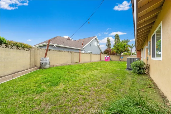 5611 Richmond Avenue, Garden Grove, California 92845