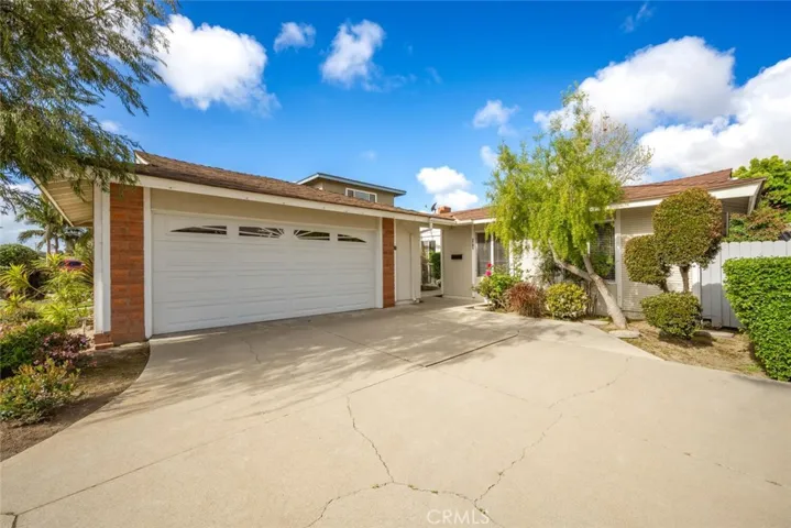 3781 Wisteria Street, Seal Beach, California 90740