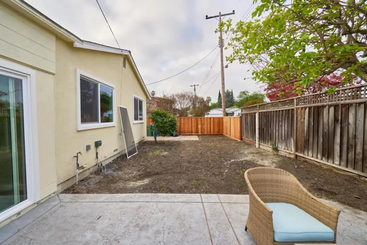 2196 Quinn Avenue, Santa Clara, California 95051