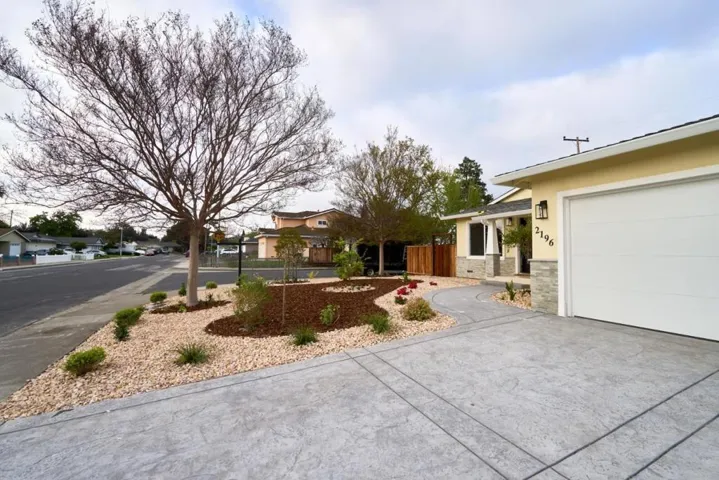 2196 Quinn Avenue, Santa Clara, California 95051