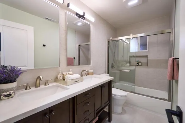 2196 Quinn Avenue, Santa Clara, California 95051