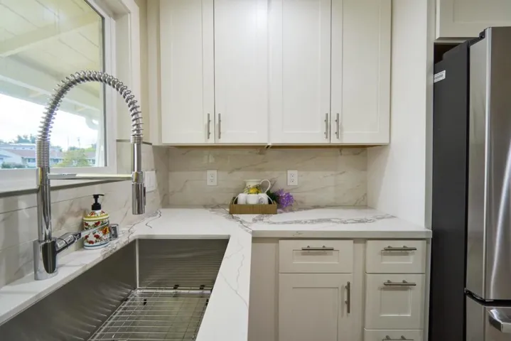 2196 Quinn Avenue, Santa Clara, California 95051