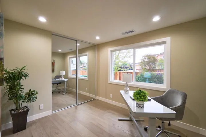 2196 Quinn Avenue, Santa Clara, California 95051