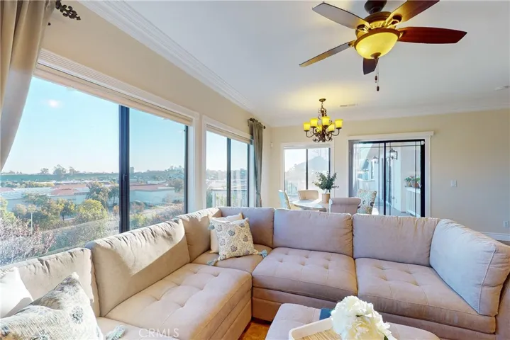 835 Via Las Aguilas, Arroyo Grande, California 93420
