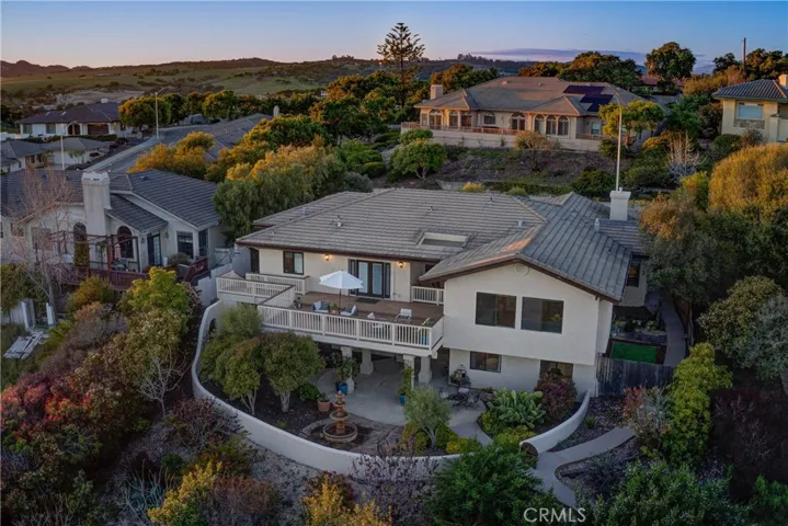 835 Via Las Aguilas, Arroyo Grande, California 93420