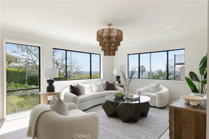 32041 Point Place, Laguna Beach, California 92651