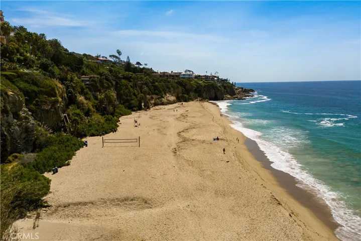 Private Beach access to Thousand Steps Beach