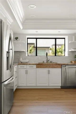 32041 Point Place, Laguna Beach, California 92651
