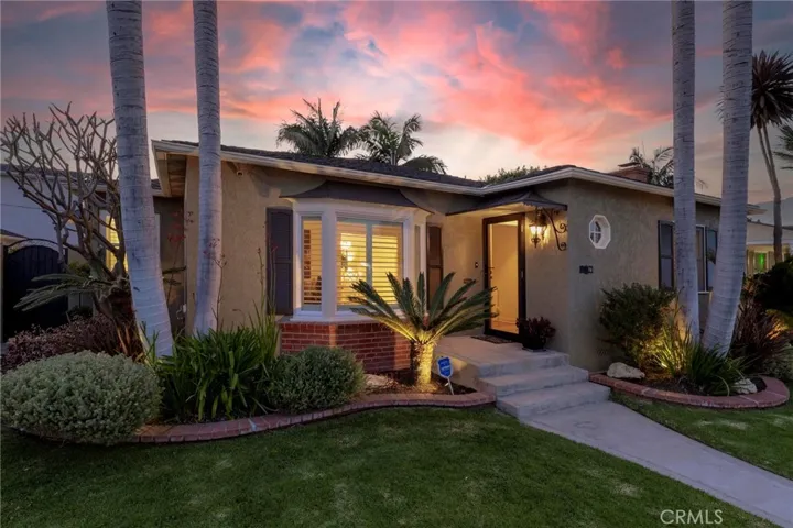 3815 Rose Avenue, Long Beach, California 90807