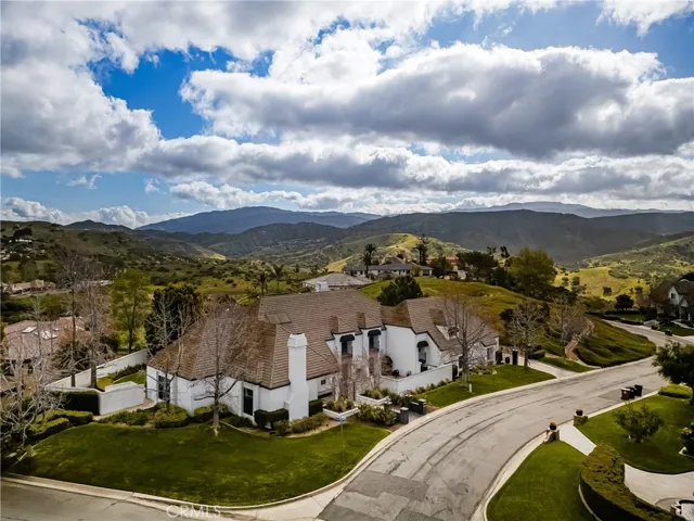 1110 S Tamarisk Drive, Anaheim Hills, California 92807