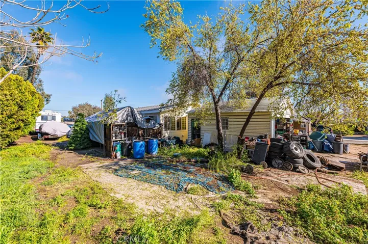32880 Skylark Drive, Lake Elsinore, California 92530