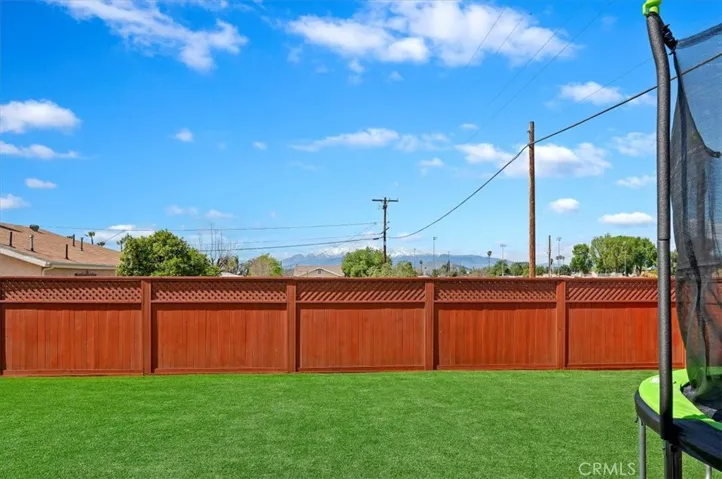 7407 Lincoln Avenue, Riverside, California 92504
