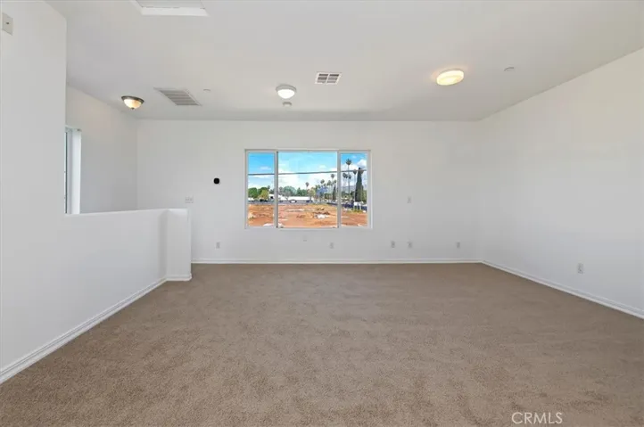7407 Lincoln Avenue, Riverside, California 92504