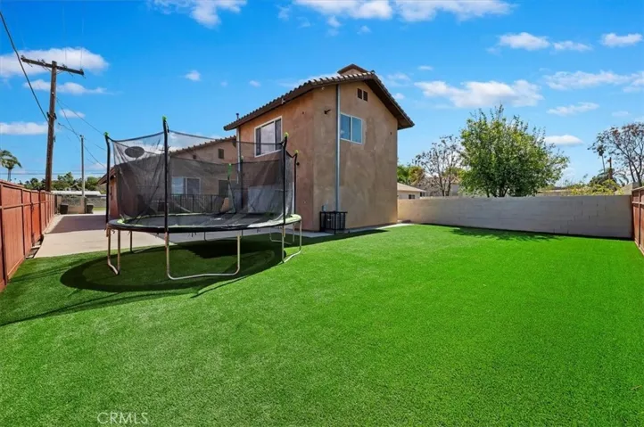 7407 Lincoln Avenue, Riverside, California 92504