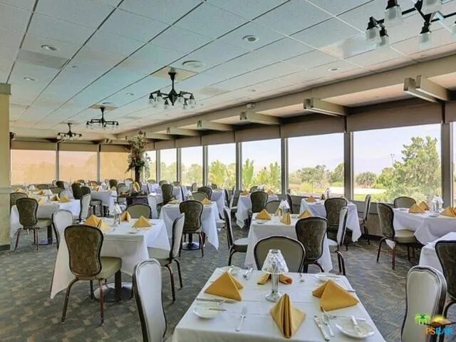 dining at mlcc