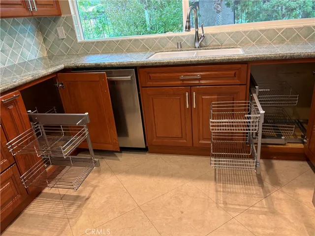 425 S Westrige Circle, Anaheim Hills, California 92807