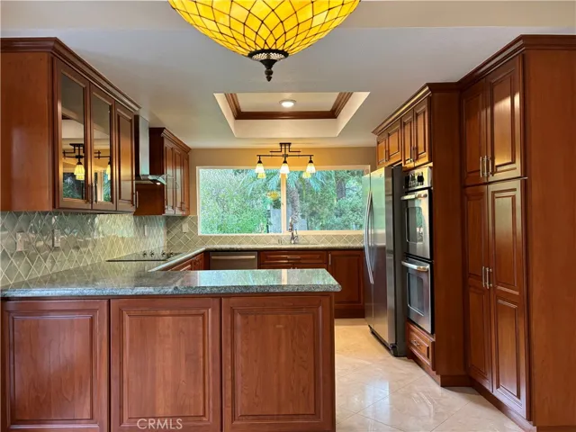 425 S Westrige Circle, Anaheim Hills, California 92807