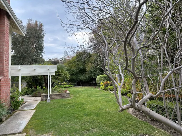 425 S Westrige Circle, Anaheim Hills, California 92807