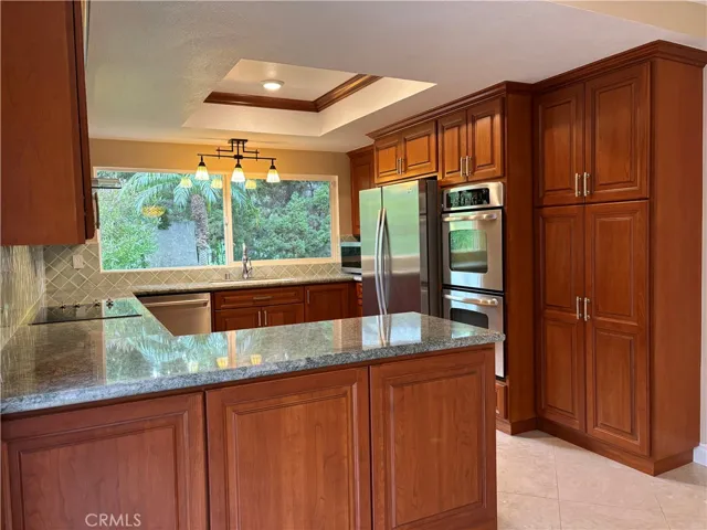 425 S Westrige Circle, Anaheim Hills, California 92807