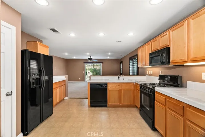45021 Altissimo Way, Lake Elsinore, California 92532