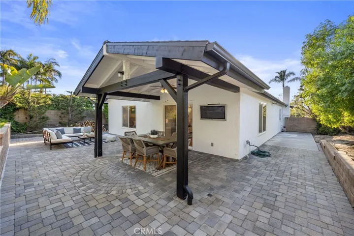 22502 Via Loyola, Mission Viejo, California 92691