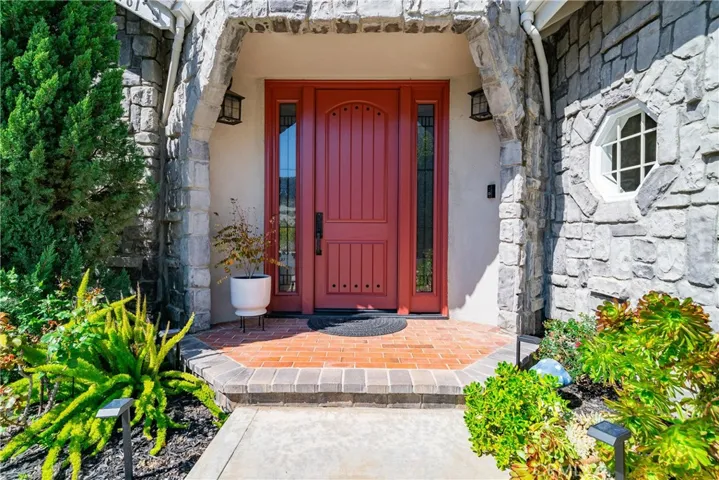 31561 Via Dulcinea, San Juan Capistrano, California 92675