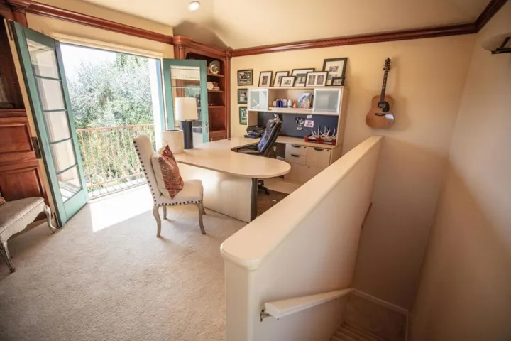 33 Bear Valley, Aptos, California 95003