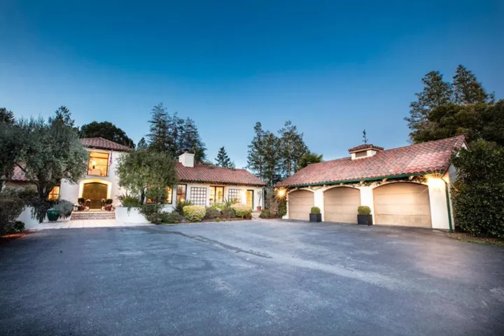 33 Bear Valley, Aptos, California 95003