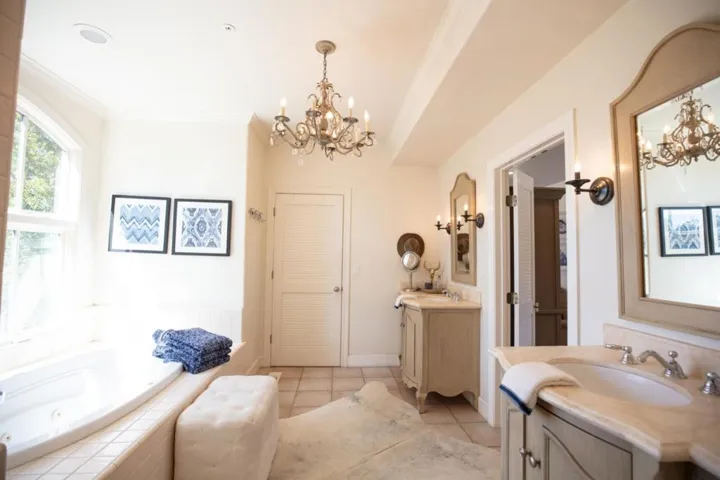 33 Bear Valley, Aptos, California 95003